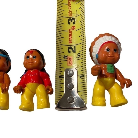 1995 Talentoy Itzy Bitzy Posable Pals Tiny Frontier Village Friends Cake Toppers - Picture 12 of 15